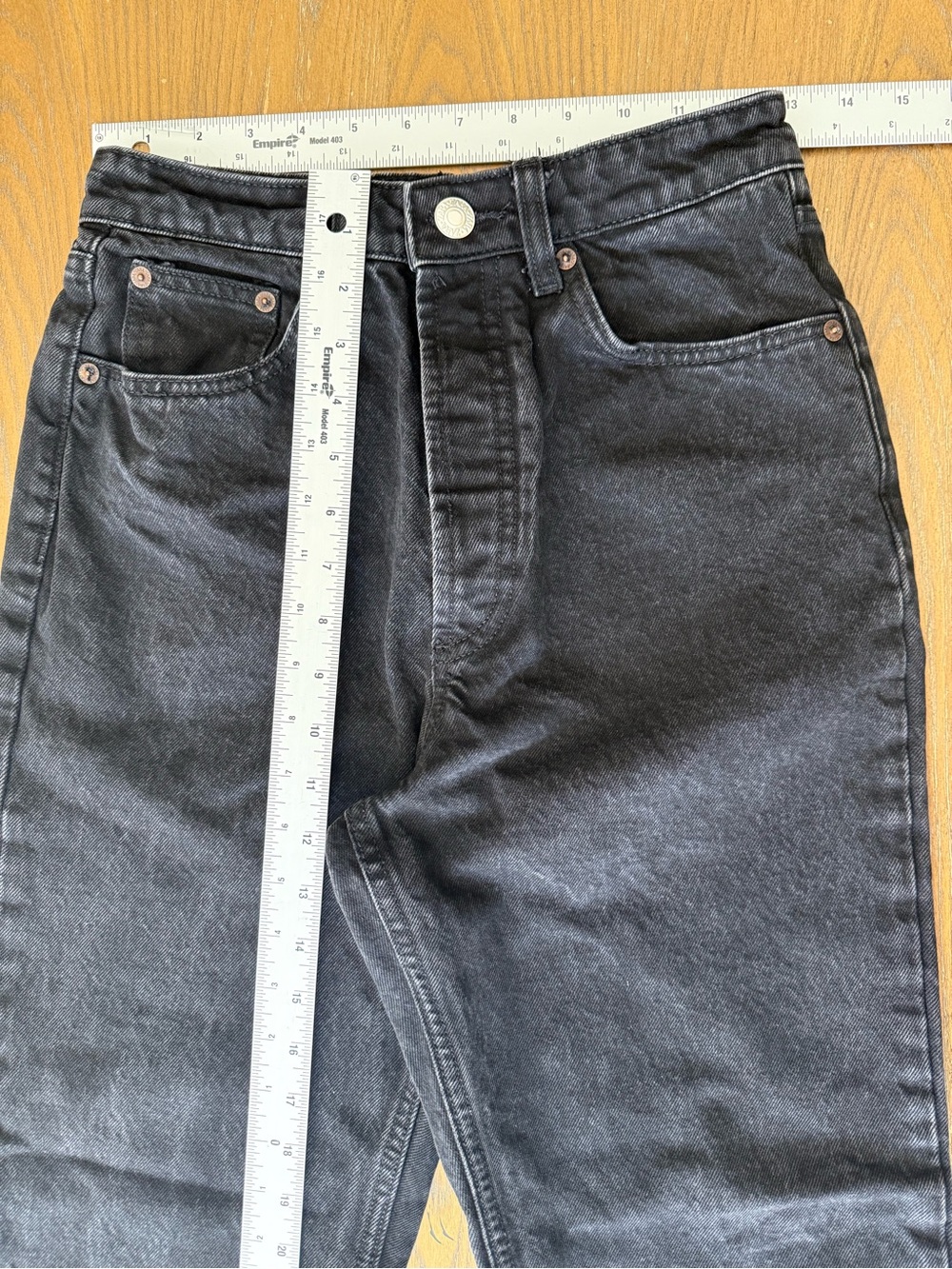 Zara Women's Black Straight Jeans - Picture 11 of 13